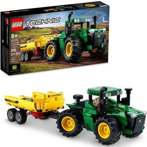 Lego Technic John Deer 962OR 4WD Tractor 42136